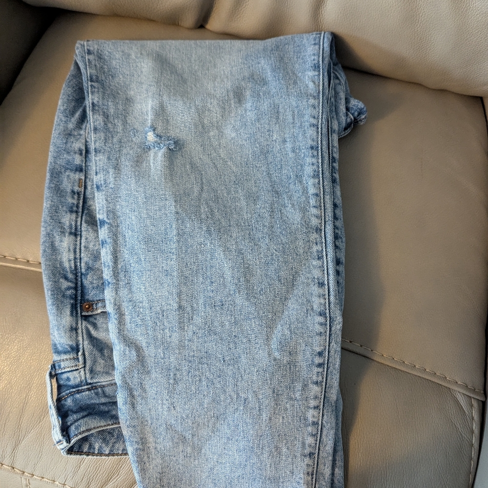 High Rise Straight Jeans - Picture 7 of 10